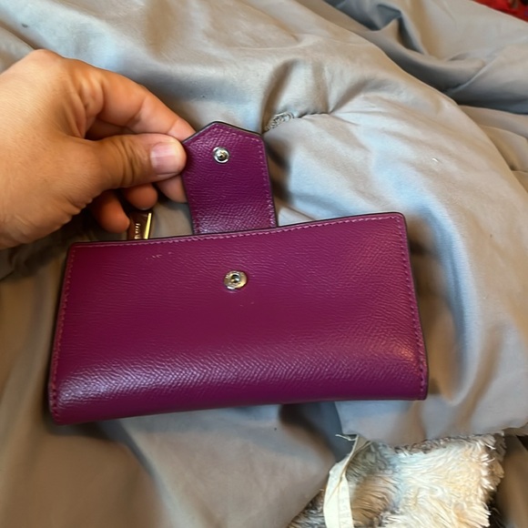 Michael Kors magenta pink color Saffiano leather wallet GUC - Picture 5 of 9